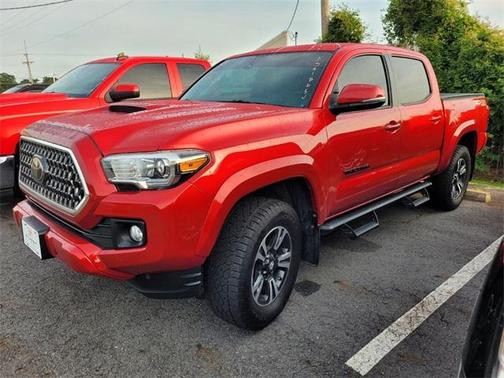 2018 Toyota Tacoma TRD Sport