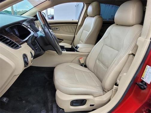 2016 Ford Taurus Limited