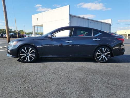 2020 Nissan Altima 2.0 Platinum