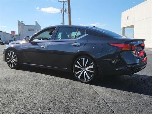 2020 Nissan Altima 2.0 Platinum