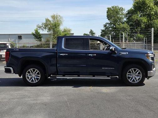 Pacific Blue Metallic 2021 GMC Sierra 1500 SLT