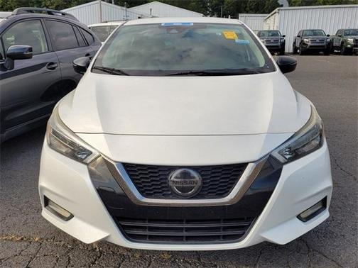 2020 Nissan Versa 1.6 SR