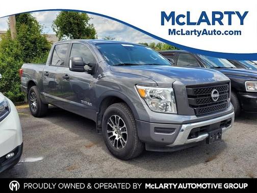 2024 Nissan Titan SV