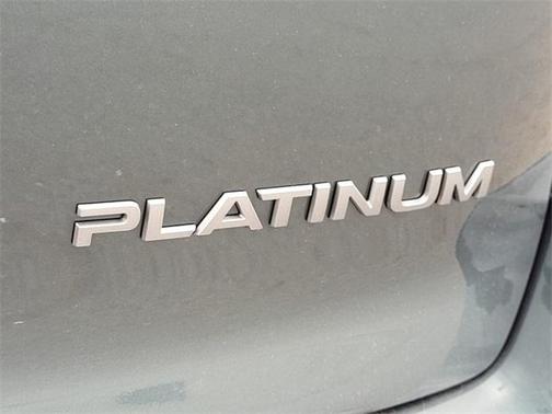 2025 Nissan Armada Platinum