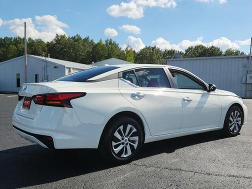 2025 Nissan Altima S