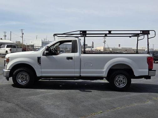 Oxford White 2022 Ford F-250 XL