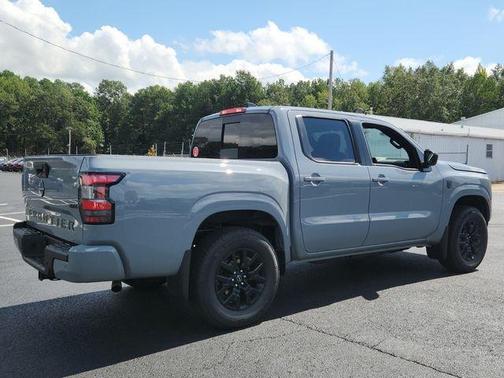Boulder Gray Metallic 2026 Nissan Frontier SV