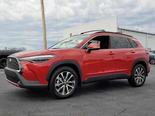 2024 Toyota Corolla Cross XLE