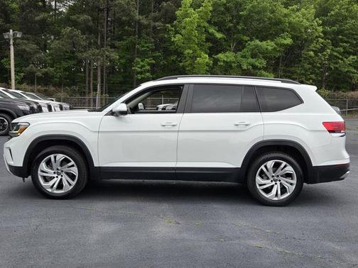 2022 Volkswagen Atlas 3.6L SE w/Technology