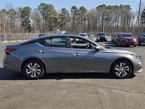 2022 Nissan Altima 2.5 S