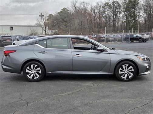 2022 Nissan Altima 2.5 S