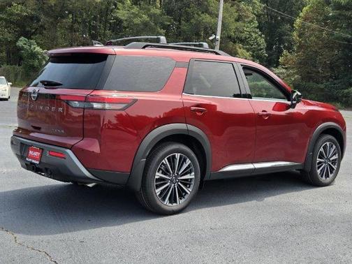 Scarlet Ember Tintcoat 2026 Nissan Pathfinder Platinum