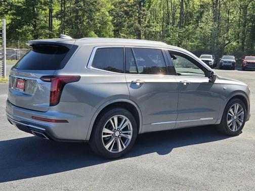 2021 Cadillac XT6 Premium Luxury FWD