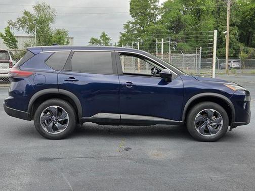 Deep Ocean Blue 2024 Nissan Rogue SV