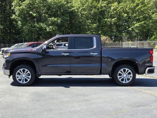 Dark Ash Metallic 2022 Chevrolet Silverado 1500 LTZ