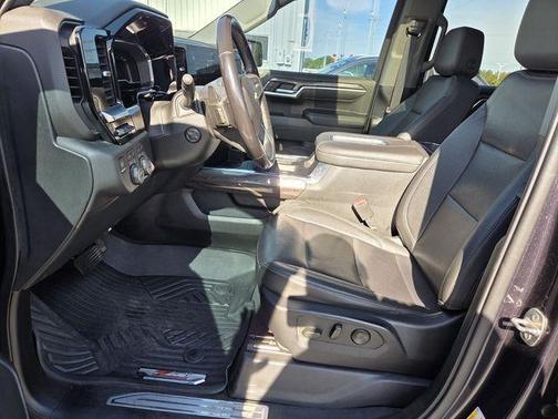 Dark Ash Metallic 2022 Chevrolet Silverado 1500 LTZ