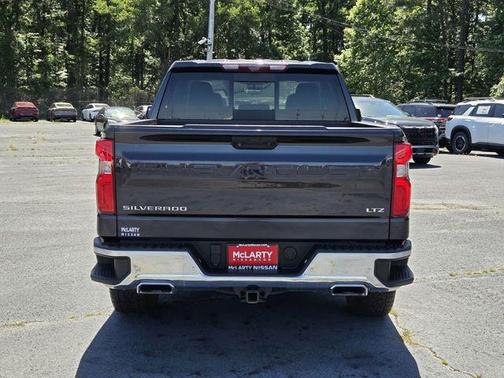 Dark Ash Metallic 2022 Chevrolet Silverado 1500 LTZ