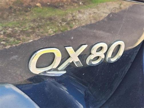2021 INFINITI QX80 Luxe