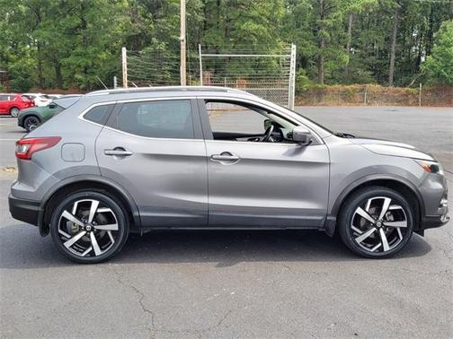2020 Nissan Rogue Sport SL