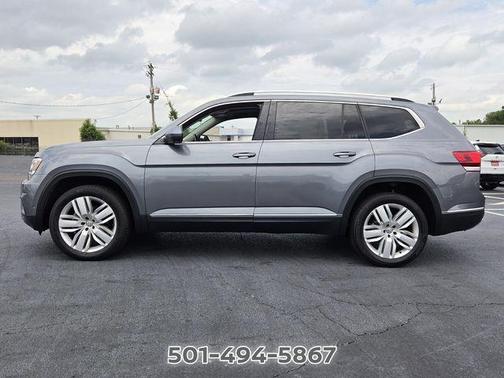 Platinum Gray Metallic 2018 Volkswagen Atlas 3.6L SEL Premium