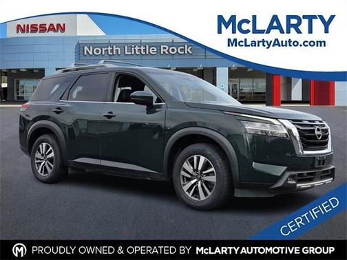 2023 Nissan Pathfinder SL