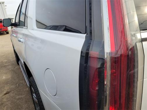 2018 Cadillac Escalade Luxury