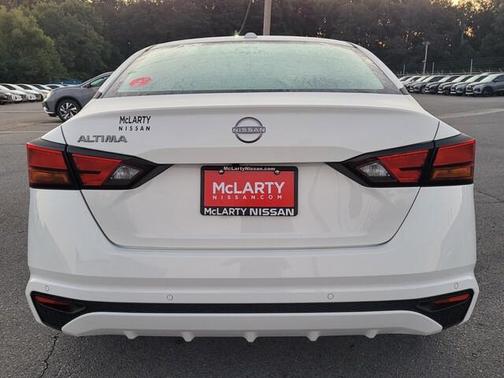 2025 Nissan Altima S