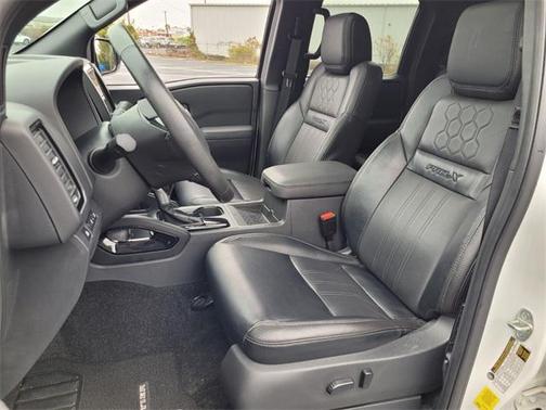 2022 Nissan Frontier PRO-X