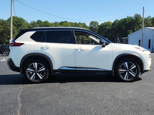 2021 Nissan Rogue Platinum