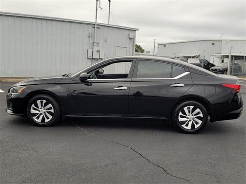 2025 Nissan Altima S