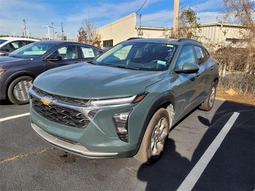 2025 Chevrolet Trax LT