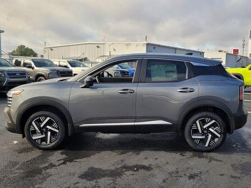 Gun Metallic 2026 Nissan Kicks SV