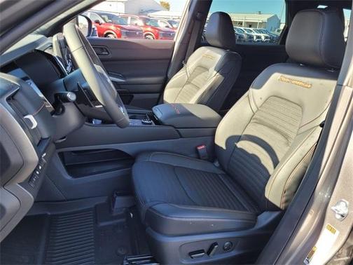 2025 Nissan Pathfinder Rock Creek