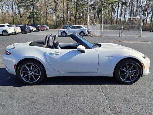 2016 Mazda MX-5 Miata Grand Touring