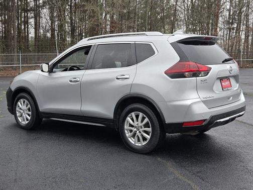 Brilliant Silver Metallic 2020 Nissan Rogue SV