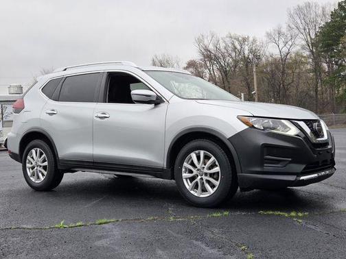 Brilliant Silver Metallic 2020 Nissan Rogue SV
