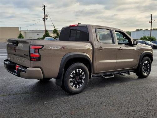 2024 Nissan Frontier PRO-X