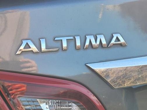 2017 Nissan Altima 2.5 SR