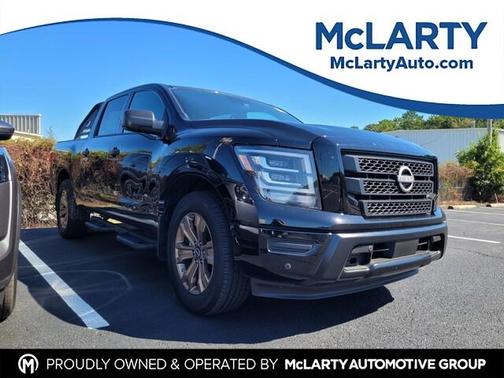 2024 Nissan Titan SV