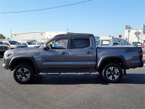 2016 Toyota Tacoma SR5