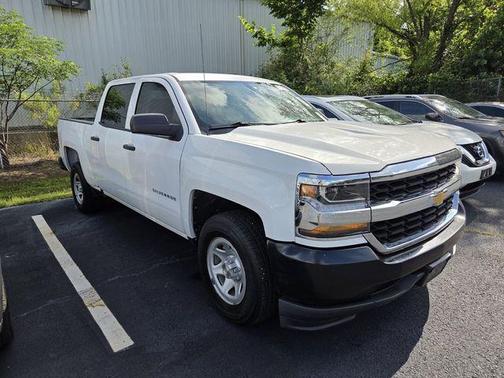 Summit White 2018 Chevrolet Silverado 1500 WT