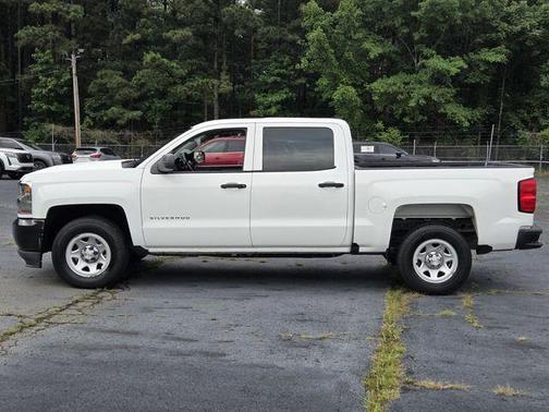 Summit White 2018 Chevrolet Silverado 1500 WT