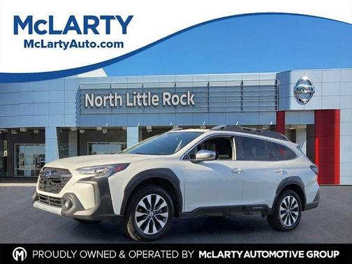 Crystal White Pearl 2024 Subaru Outback Touring