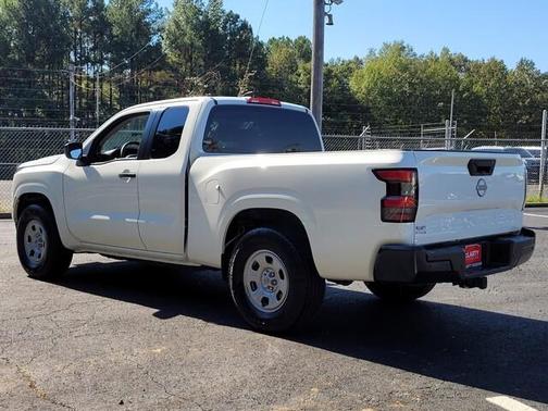 2024 Nissan Frontier S