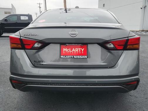 2025 Nissan Altima S