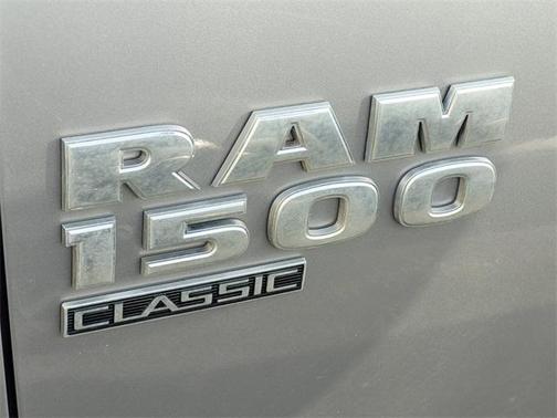2021 RAM 1500 Classic SLT