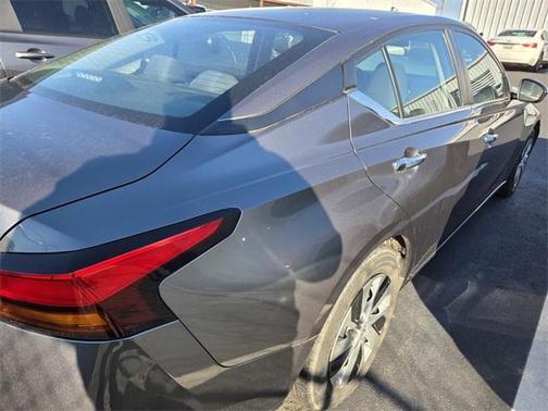 2022 Nissan Altima 2.5 S