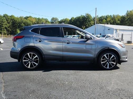 2017 Nissan Rogue Sport SL
