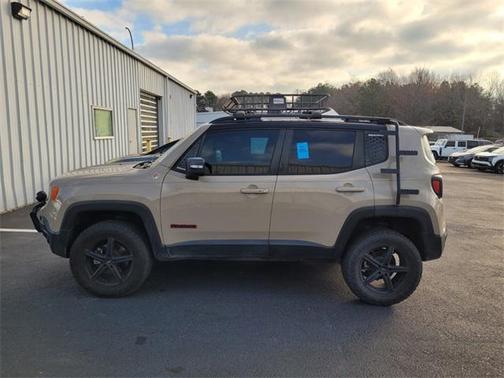 2016 Jeep Renegade Trailhawk