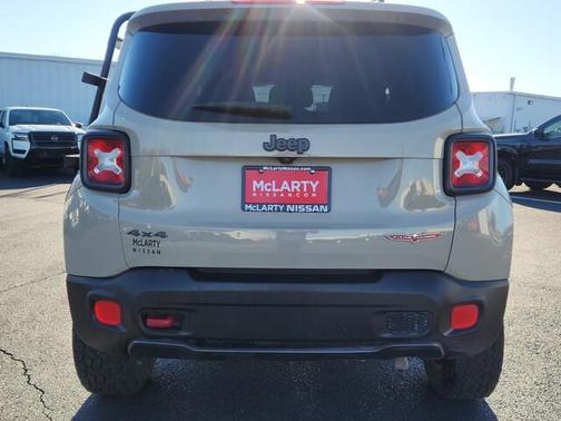 2016 Jeep Renegade Trailhawk